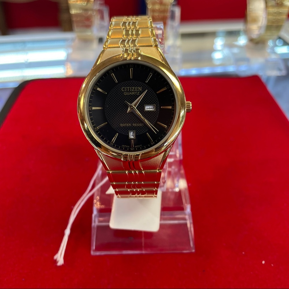 Very beautiful citizen watch